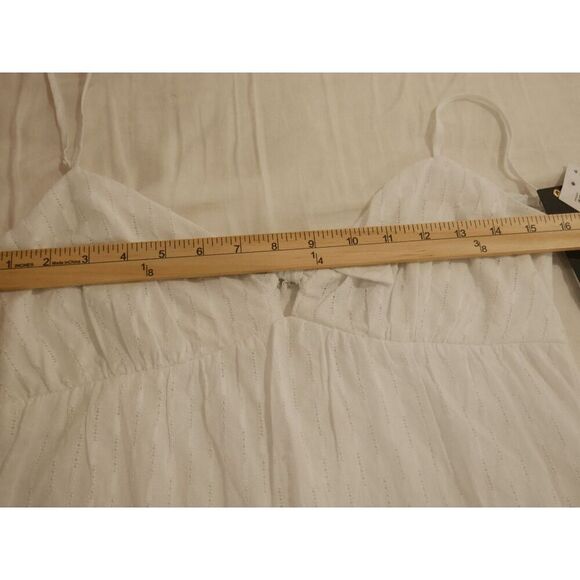 City Studios White Tiered Empire Fit & Flare Dress Size 9 Adjustable Straps - Picture 4 of 7